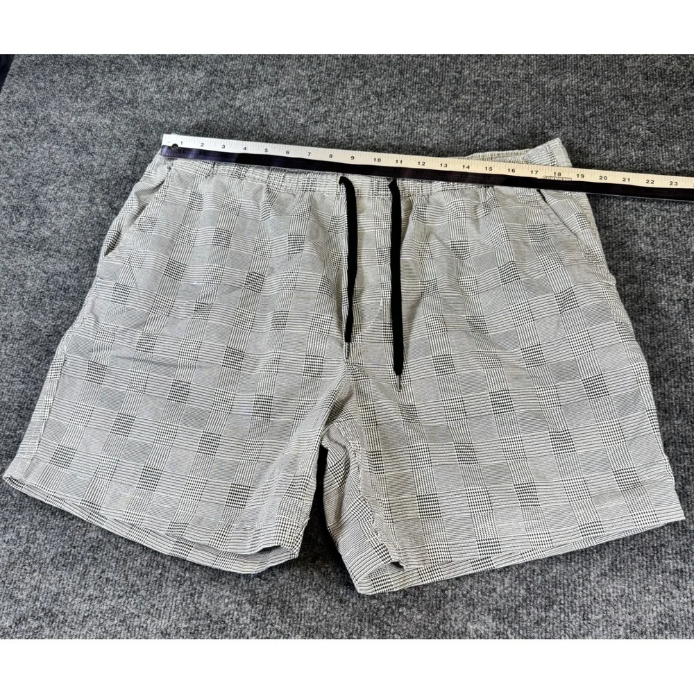 American Eagle Mens XL Plaid Drawstring Shorts Black‎ White Glen Check Cotton